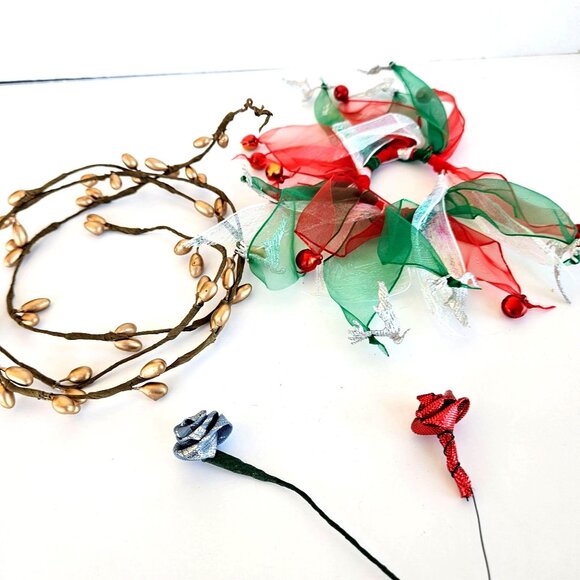 Vintage Instant Christmas Collection Ornament Decor Bundle - Picture 11 of 13